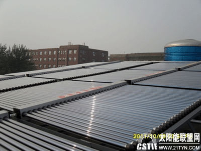 北京新政 再引太阳能工程“奶酪之争”
